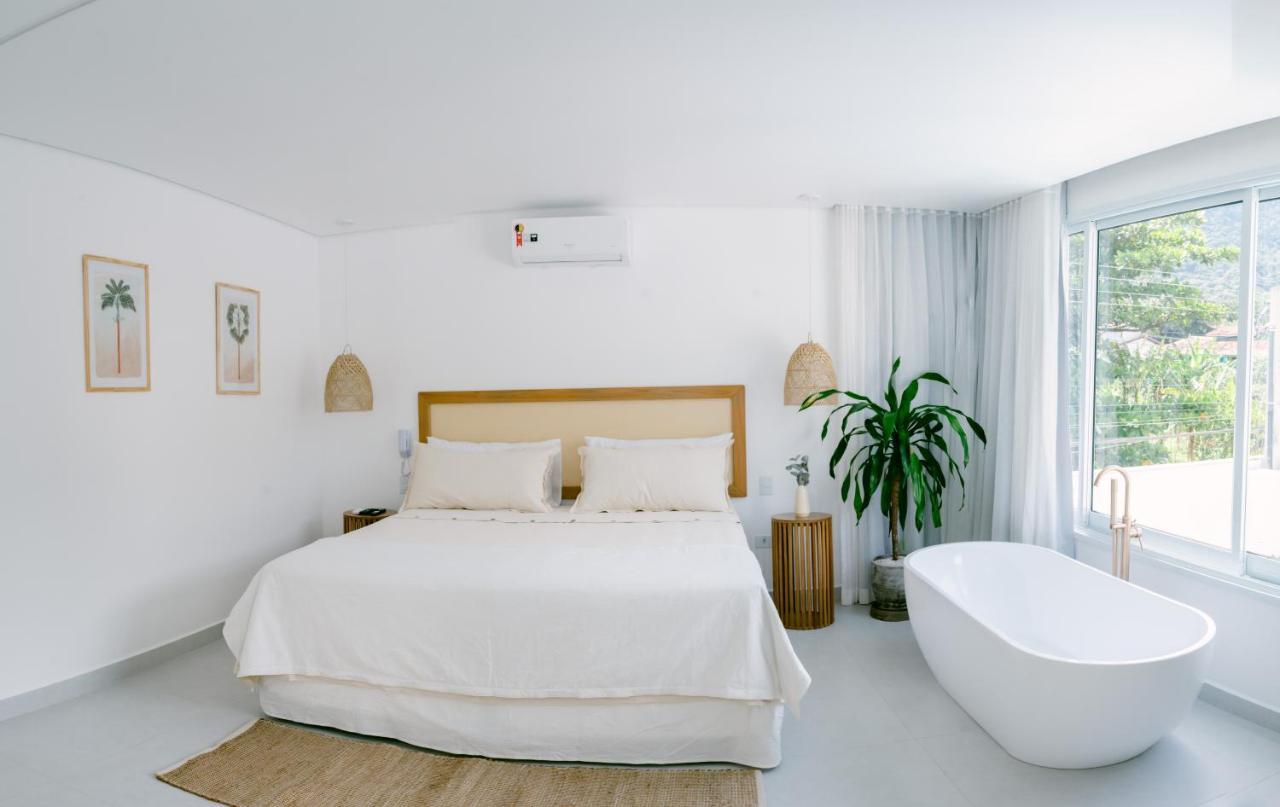 Superior King Suite